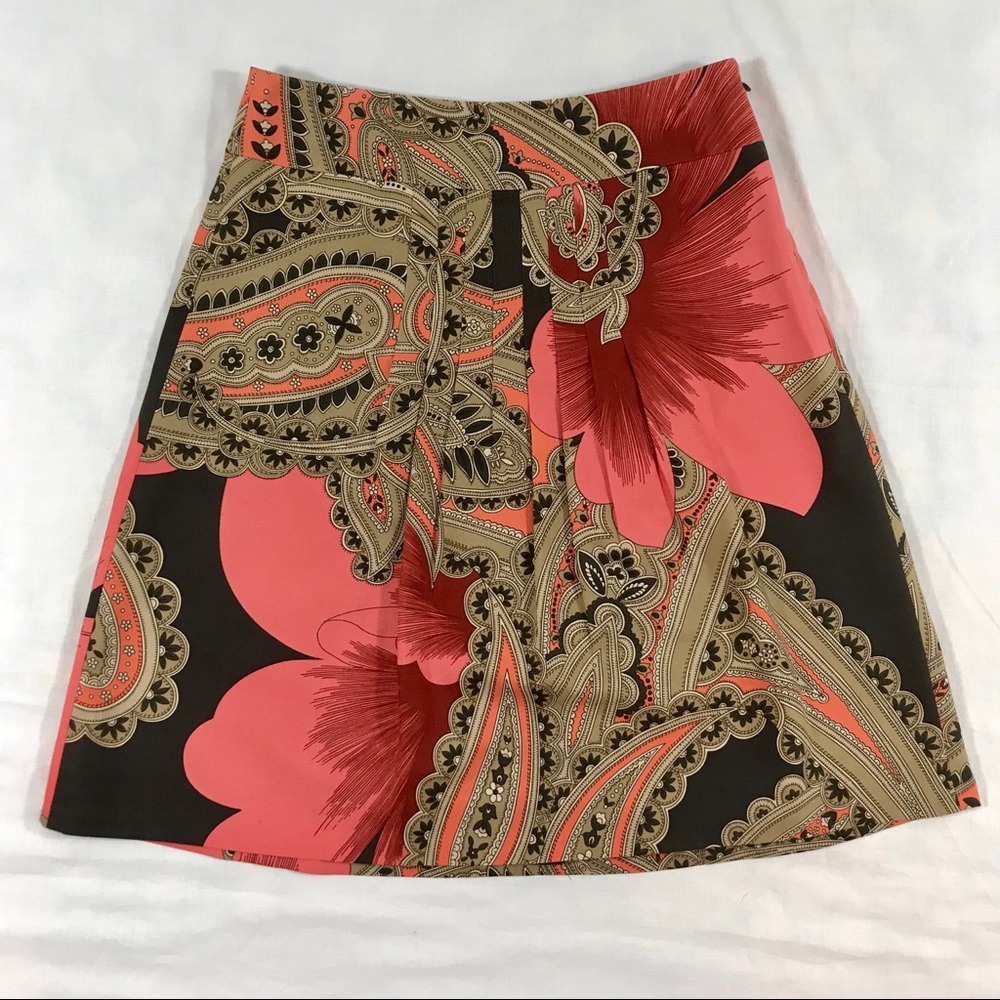 SOLD       Ann Taylor Paisley and Floral Silk Blend Skirt 2